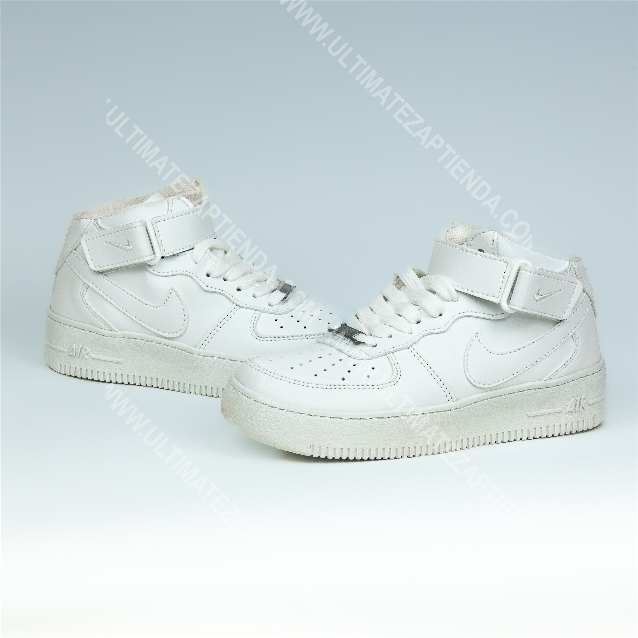 NIKE BOTA BLANCO Ultimate Zap Tienda