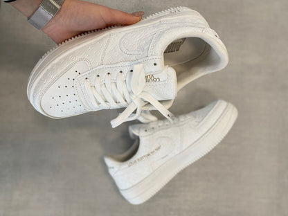 NIKE AIR FORCE BLANCO LV